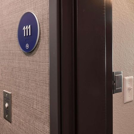 Tru By Hilton Phoenix Glendale Westgate المظهر الخارجي الصورة