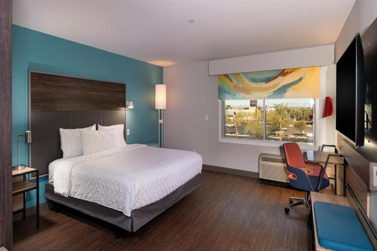 Tru By Hilton Phoenix Glendale Westgate المظهر الخارجي الصورة