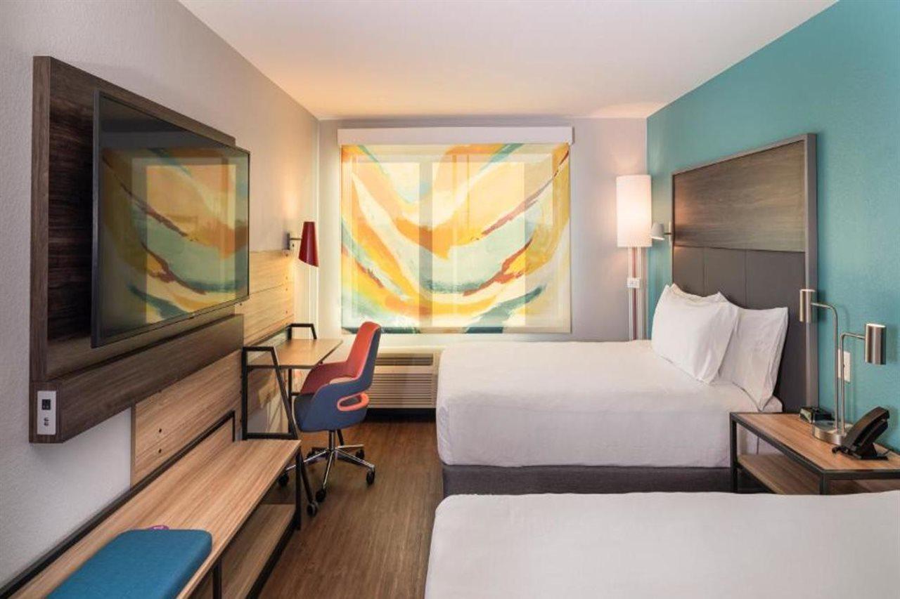 Tru By Hilton Phoenix Glendale Westgate المظهر الخارجي الصورة