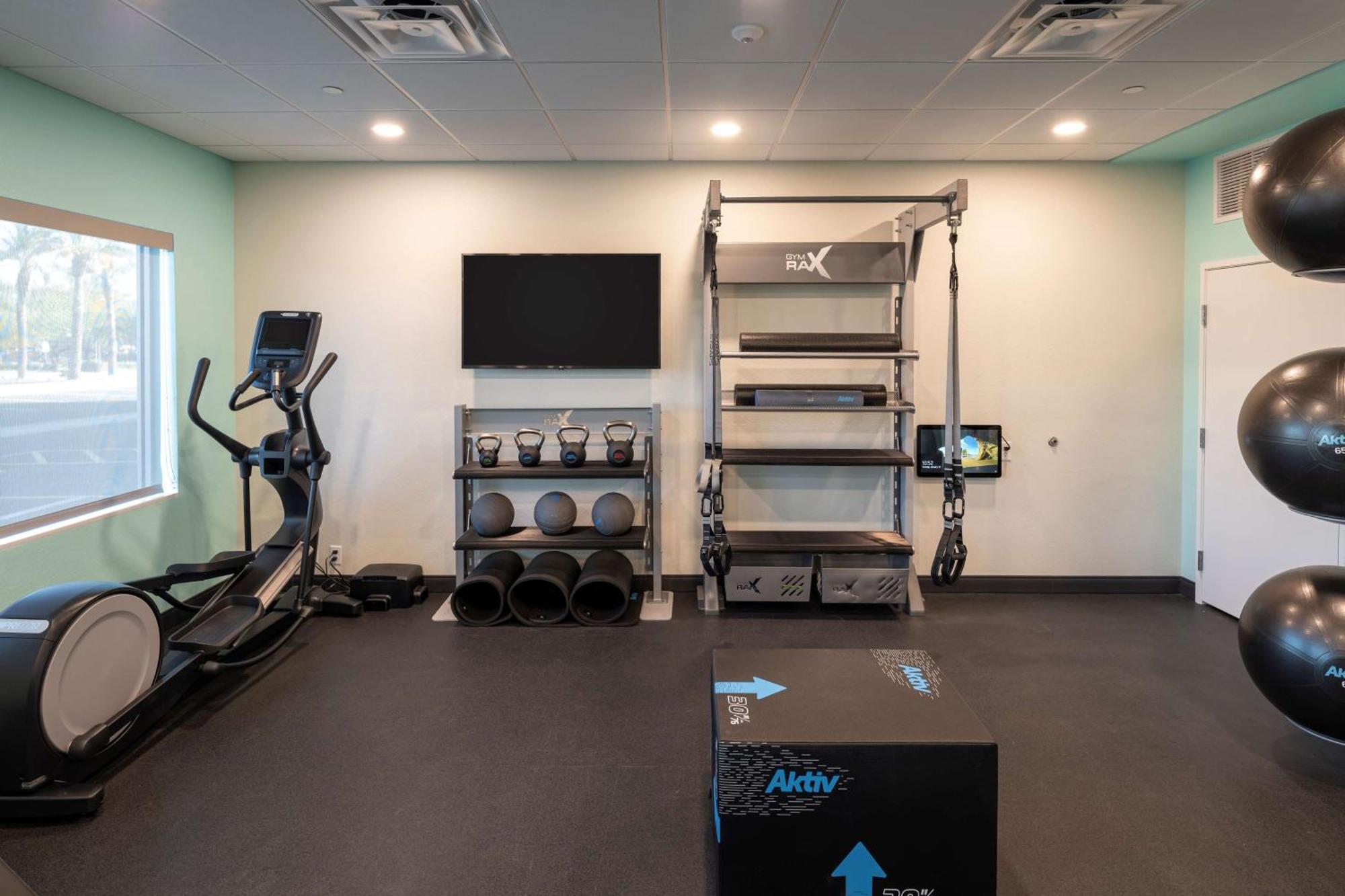 Tru By Hilton Phoenix Glendale Westgate المظهر الخارجي الصورة